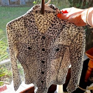 Black and White Patterned Jacket Size Lg